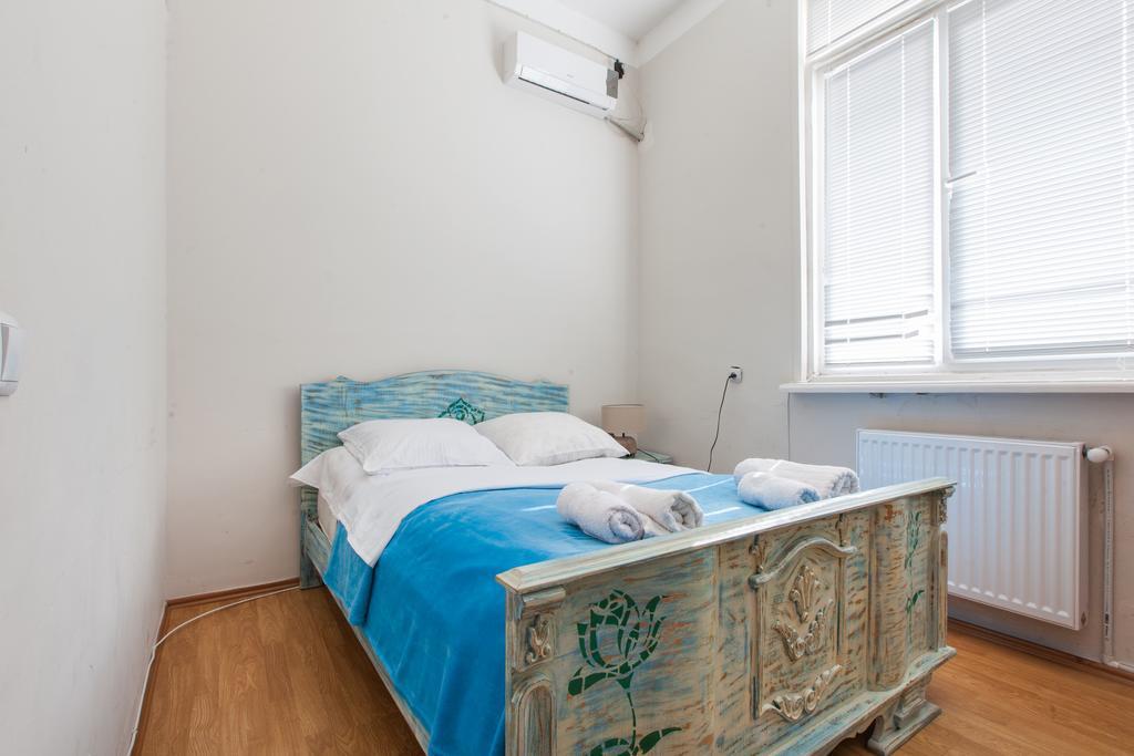 טביליסי Sweet Home At Rustaveli Avenue חדר תמונה